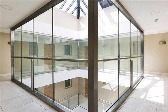 24 The Crofton, 15-16 Georges Place, Dun Laoghaire, Co. Dublin