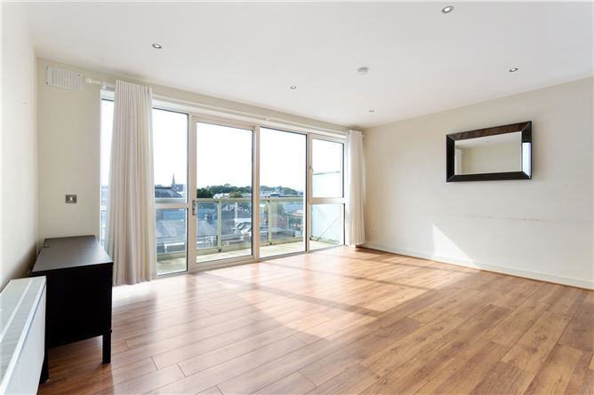24 The Crofton, 15-16 Georges Place, Dun Laoghaire, Co. Dublin