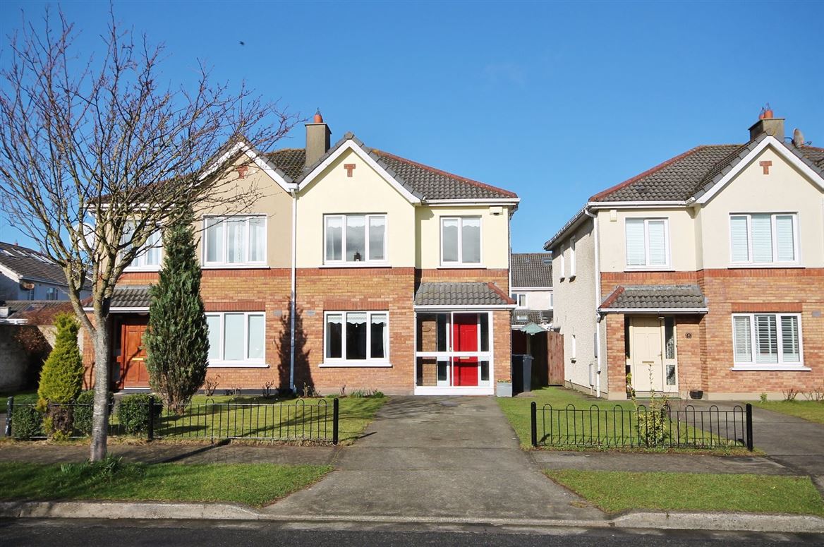 19 Finnswood, Finnstown Cloisters, Lucan, Co. Dublin