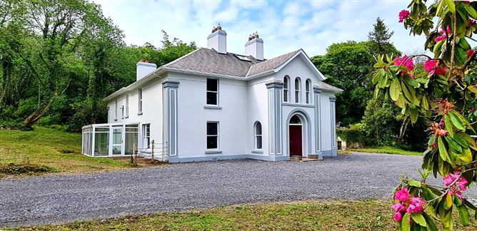 Tully Lodge, Kilmore, Carrick-On-Shannon, Roscommon