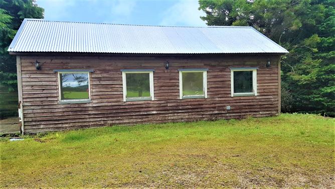 Lakeside Cottage, Mullinaveigue, Roundwood, Co. Wicklow
