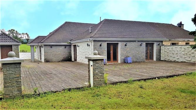 Lakeside Cottage, Mullinaveigue, Roundwood, Co. Wicklow