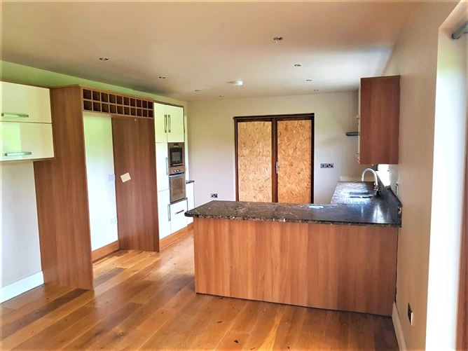Lakeside Cottage, Mullinaveigue, Roundwood, Co. Wicklow