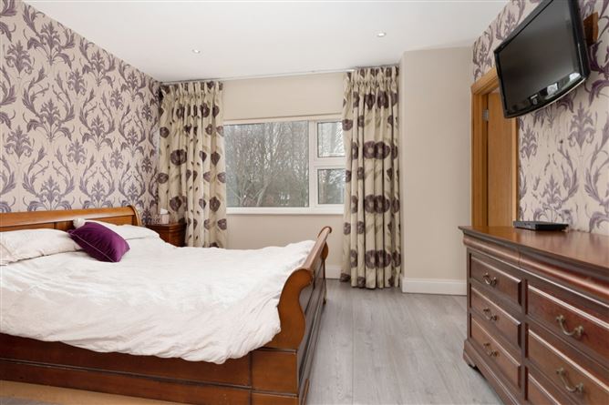 7 Manor Green, Marley Grange, Rathfarnham, Dublin 16