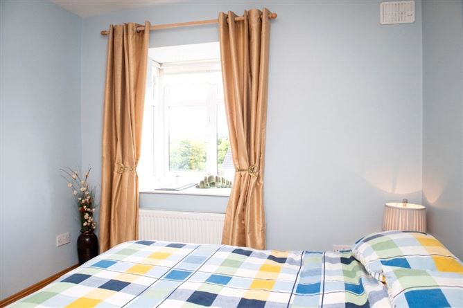 64 Maudlin Court, Thomastown, Co. Kilkenny