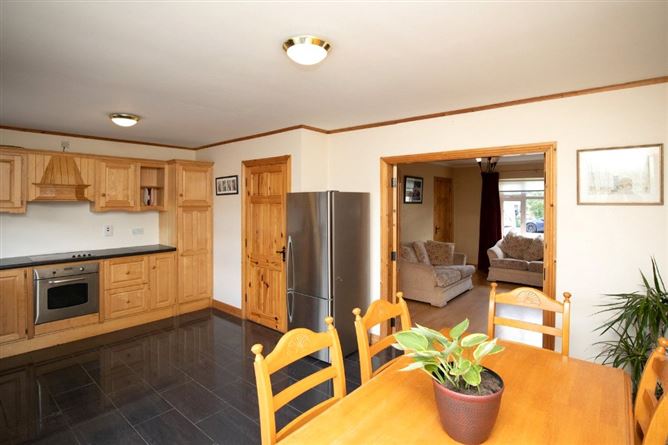 64 Maudlin Court, Thomastown, Co. Kilkenny