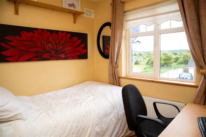 64 Maudlin Court, Thomastown, Co. Kilkenny