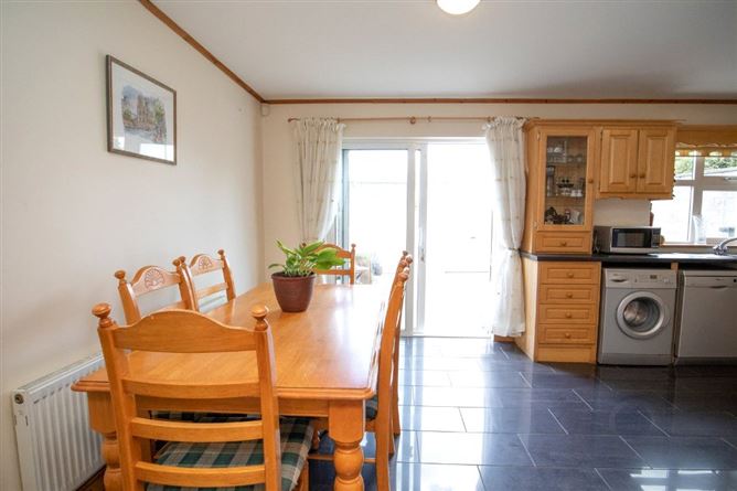 64 Maudlin Court, Thomastown, Co. Kilkenny