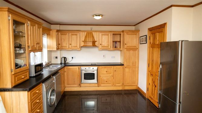64 Maudlin Court, Thomastown, Co. Kilkenny