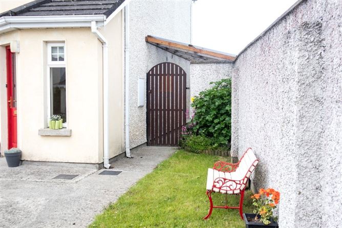 64 Maudlin Court, Thomastown, Co. Kilkenny