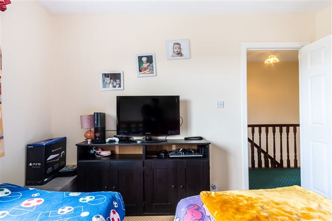 4 Stonebridge Drive, Clonsilla, Dublin 15