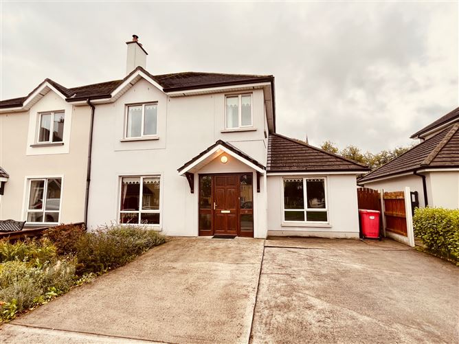 16 Cluain Arra , Bansha, Tipperary