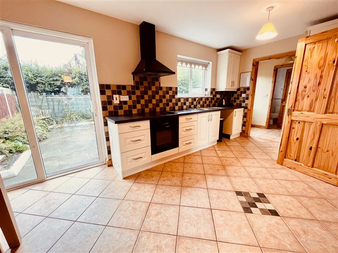 16 Cluain Arra , Bansha, Tipperary