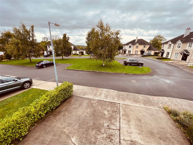 16 Cluain Arra , Bansha, Tipperary