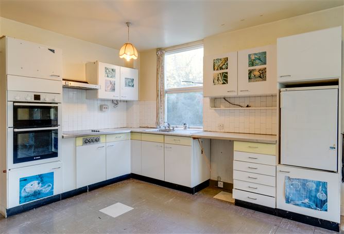 24 Kilgobbin Heights, Stepaside, Dublin 18