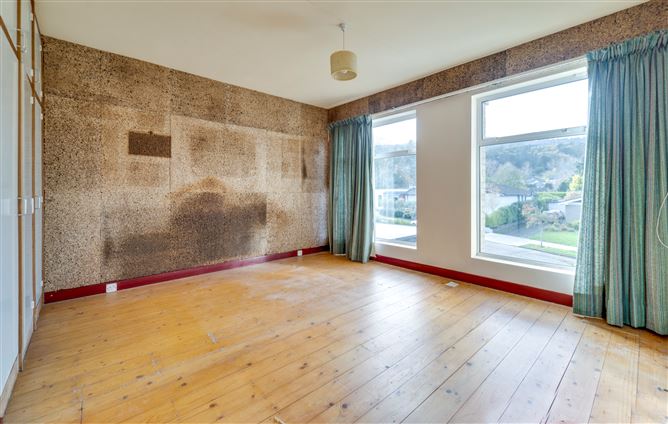 24 Kilgobbin Heights, Stepaside, Dublin 18