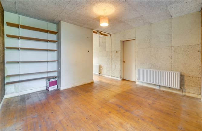 24 Kilgobbin Heights, Stepaside, Dublin 18