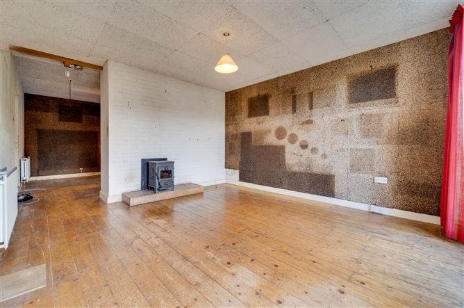 24 Kilgobbin Heights, Stepaside, Dublin 18