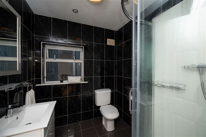 6 Seanacloc, Tower, Blarney, Co. Cork