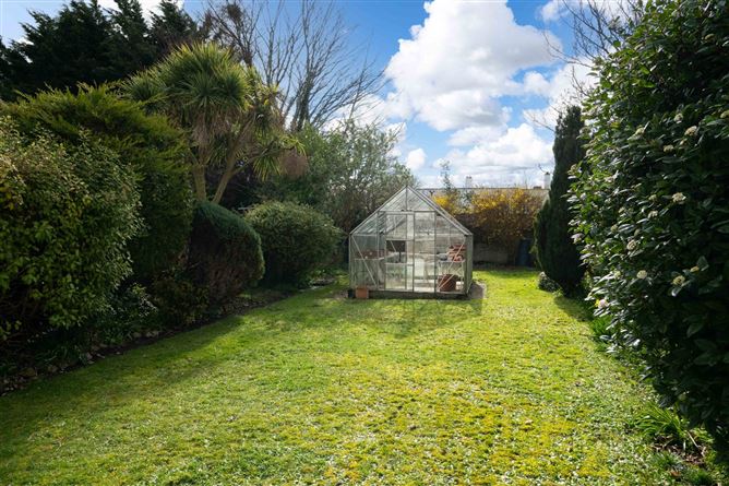 105 St Assams Avenue, Raheny, Dublin 5