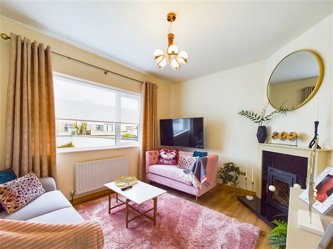 16 McDonagh Terrace, Littleton, Thurles, Co. Tipperary