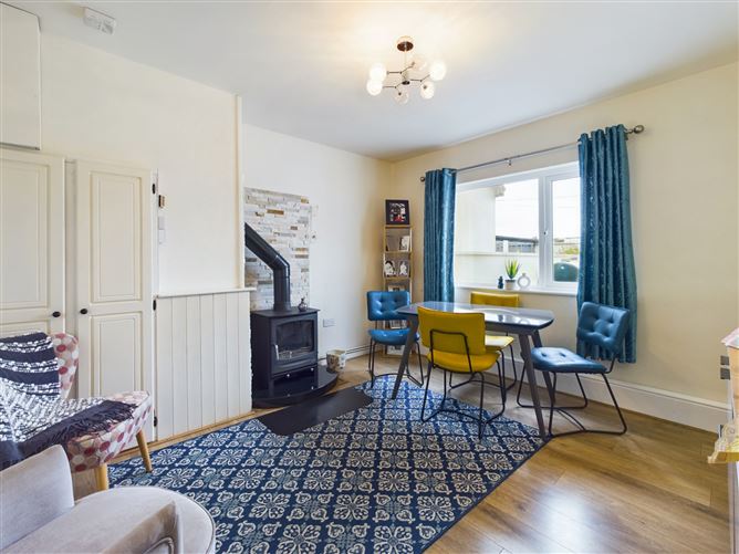 16 McDonagh Terrace, Littleton, Thurles, Co. Tipperary