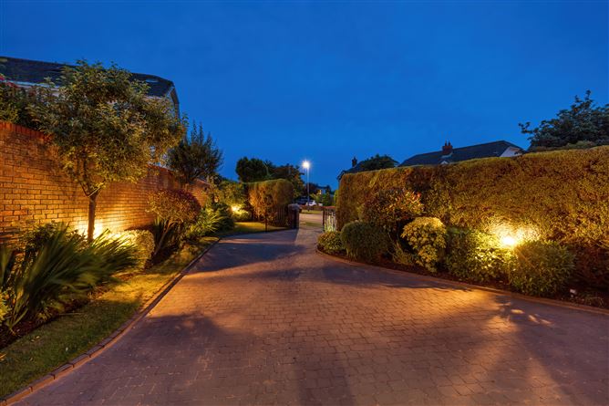 37 Milford, Old Yellow Walls, Malahide, Co.Dublin