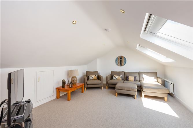 37 Milford, Old Yellow Walls, Malahide, Co.Dublin