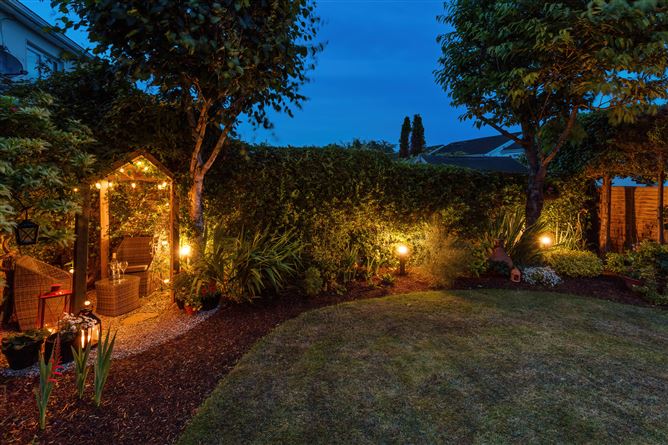 37 Milford, Old Yellow Walls, Malahide, Co.Dublin