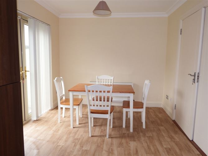 35 Waters Edge, Dungarvan, Waterford