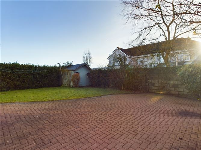 25 Briarwood, Slieverue, Kilkenny