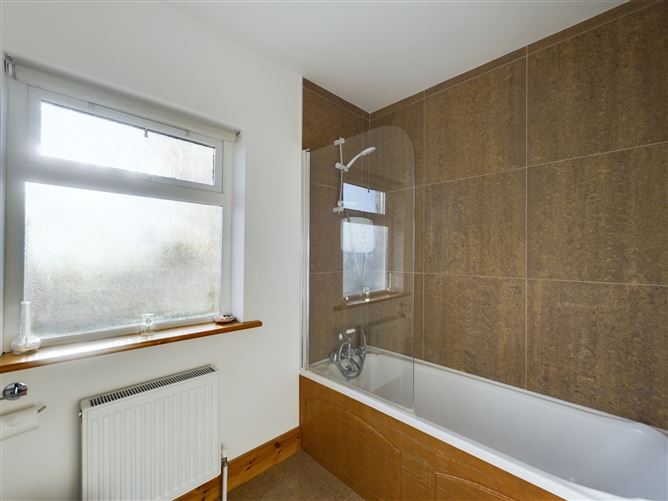 25 Briarwood, Slieverue, Kilkenny