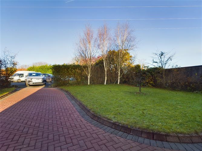 25 Briarwood, Slieverue, Kilkenny