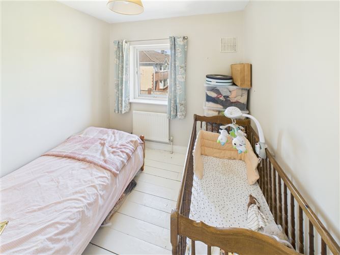 16 Ormond Keep, Nenagh, Co. Tipperary