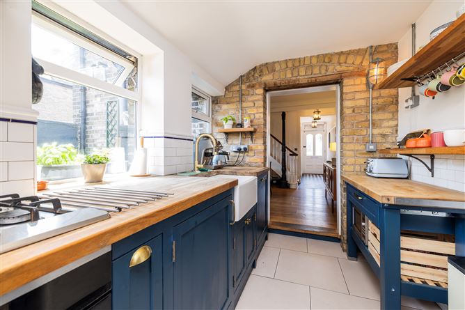 1 VERA TERRACE, Botanic Avenue, Glasnevin, Dublin 9