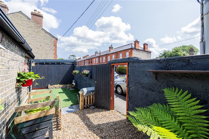 1 VERA TERRACE, Botanic Avenue, Glasnevin, Dublin 9
