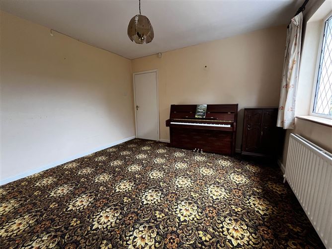 24 Sycamore Drive, Highfield, Galway, County Galway