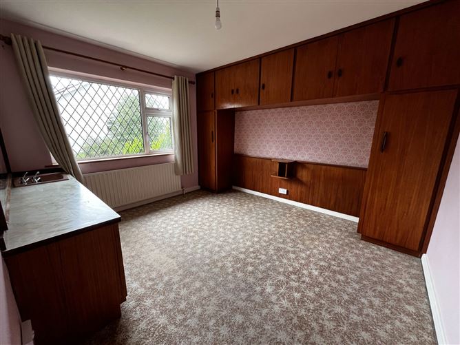24 Sycamore Drive, Highfield, Galway, County Galway