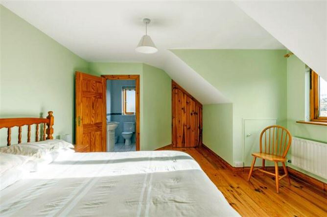 5 Bed in Westport,Westport,  Mayo