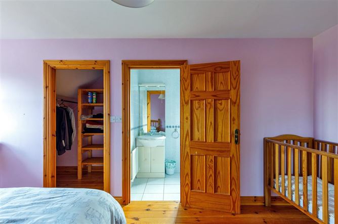 5 Bed in Westport,Westport,  Mayo