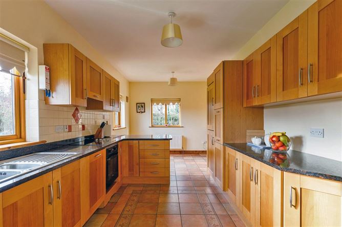 5 Bed in Westport,Westport,  Mayo