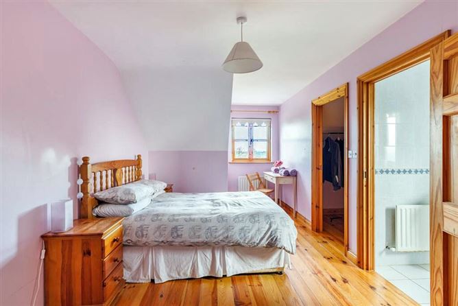 5 Bed in Westport,Westport,  Mayo