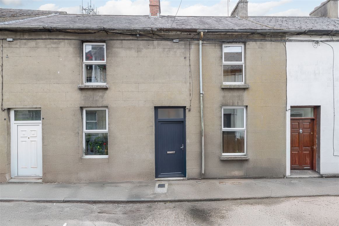 8 Lower Church Street, Enniscorthy, Co. Wexford.
