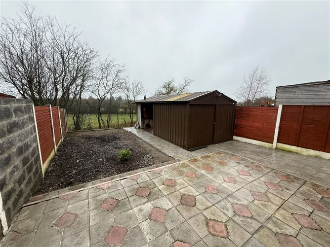 11 Newcastle Court, Cluain Ri, Ballymahon, Co.Longford.