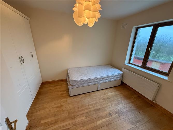 11 Newcastle Court, Cluain Ri, Ballymahon, Co.Longford.