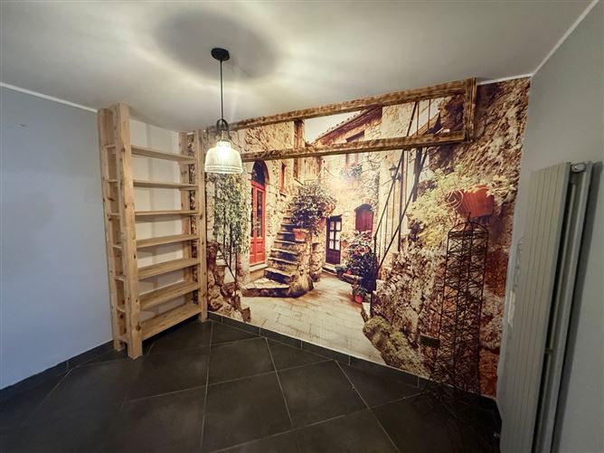 11 Newcastle Court, Cluain Ri, Ballymahon, Co.Longford.