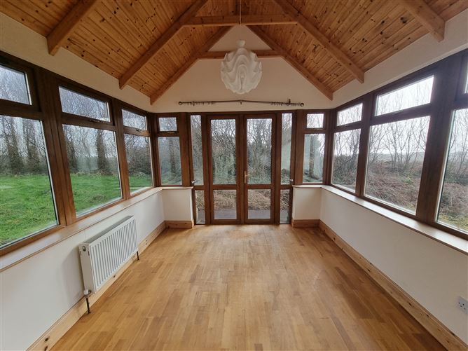 5 Bayview, Dereenauliffe, Co. Kerry