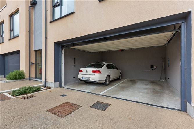 Photo 24 of 28 — 28 Tully Green, Cherrywood, Dublin 18