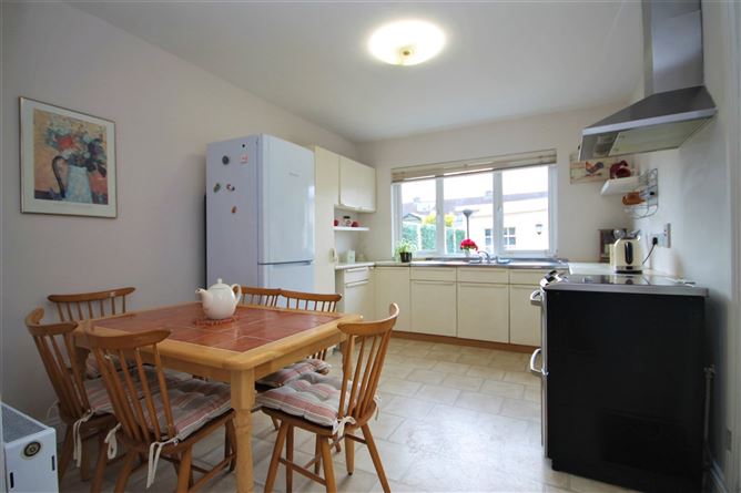 122 St Peters Road, Walkinstown, Dublin 12