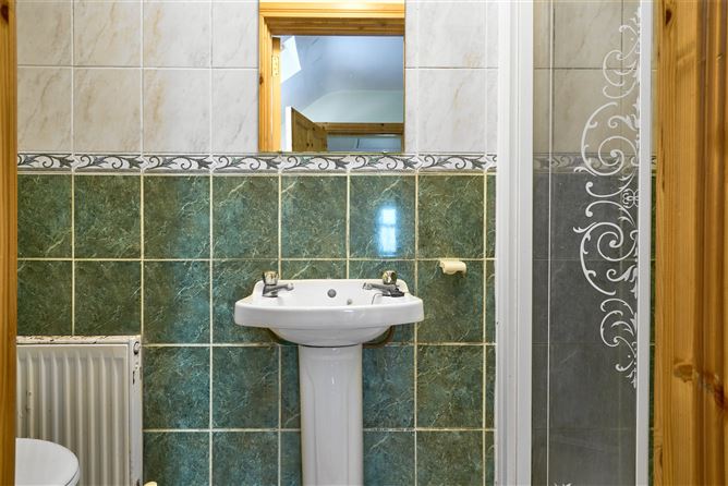 1B Cregaún, Tobartaiscain, Clonroad More, Ennis, Co. Clare